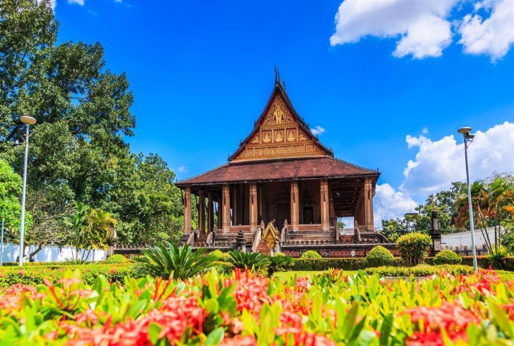 Dhavara Boutique Hotel Vientiane Buitenkant foto