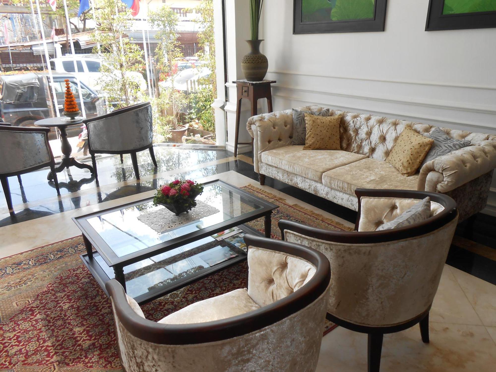 Dhavara Boutique Hotel Vientiane Buitenkant foto