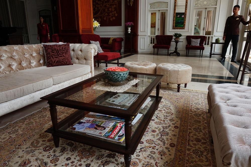 Dhavara Boutique Hotel Vientiane Buitenkant foto