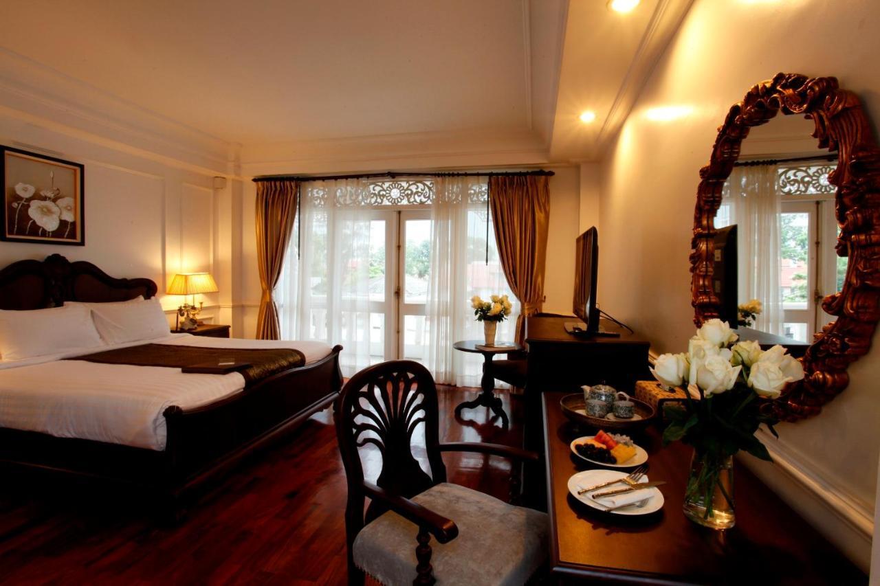 Dhavara Boutique Hotel Vientiane Buitenkant foto