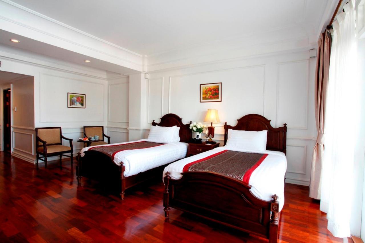 Dhavara Boutique Hotel Vientiane Buitenkant foto